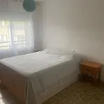 Apartment Con Piscina Y Parking En *